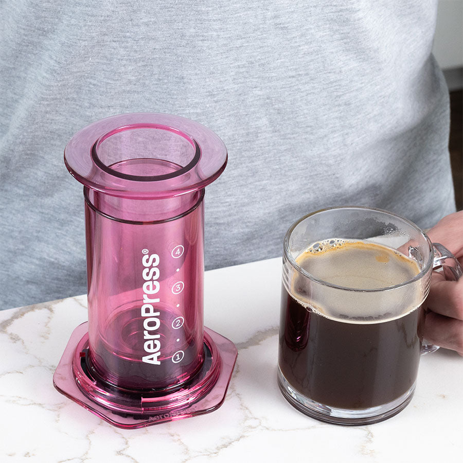 AeroPress Clear Kaffeebereiter Clear Pink.